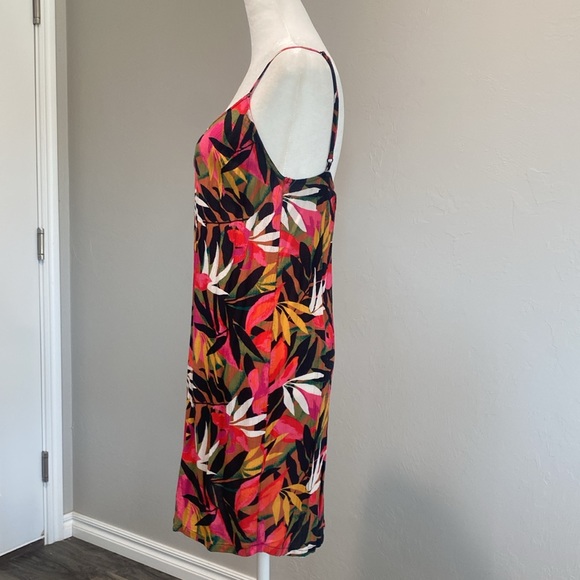 Billabong Dress Size Small. New Condition, Never Worn! - Picture 3 of 12